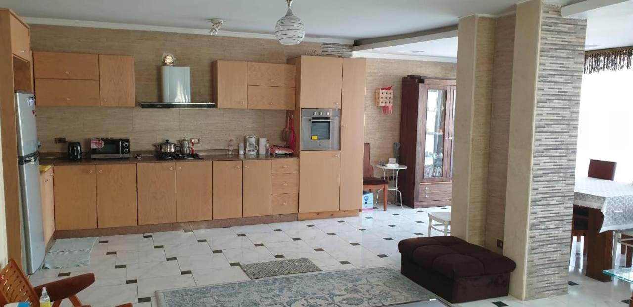 Apartment مفروش للإيجار اليومى للعائلات والشباب وخدمة حجز سيارات واستقبال و توديع المطار *