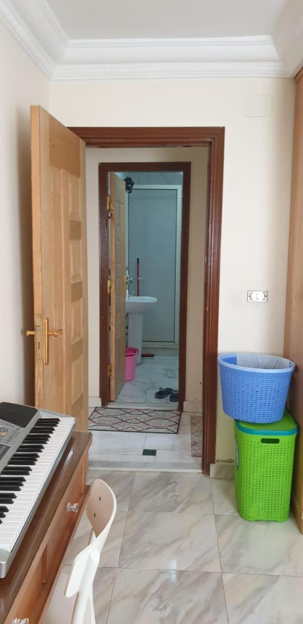 Apartment مفروش للإيجار اليومى للعائلات والشباب وخدمة حجز سيارات واستقبال و توديع المطار
